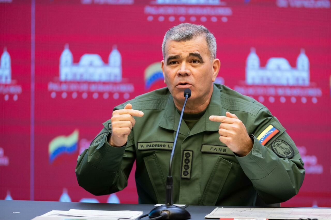 Venezuela lista para iniciar cooperación militar fronteriza con Colombia