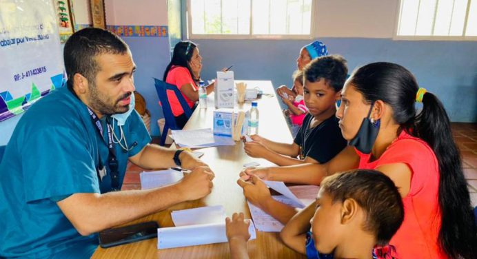 Fundaciones Una Mejor Manera y Ámate atendieron a niños de Boquerón