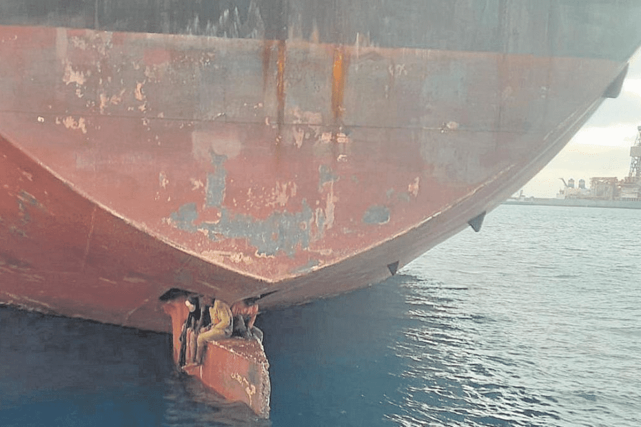 barco petrolero de nigeria a canarias