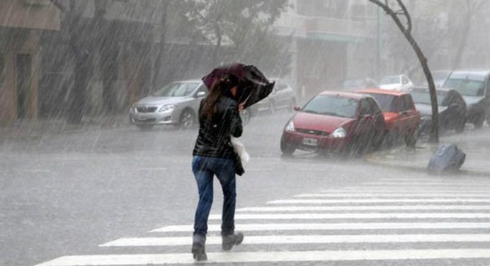 Llegan las lluvias en varios estados de Venezuela