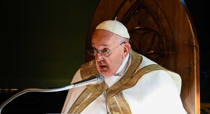 Papa Francisco: «La migración es esencial, no se puede detener»