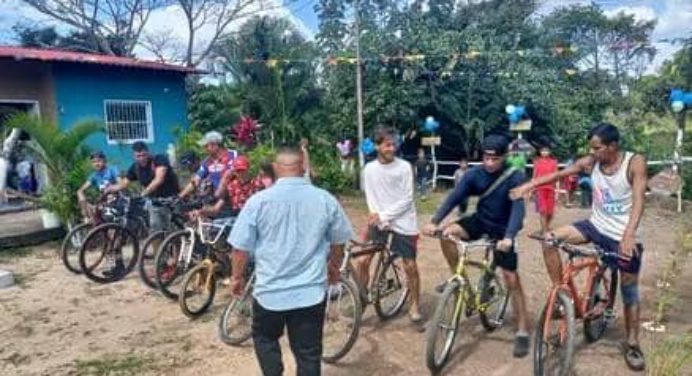 Realizan en Punta de Mata primera ciclovía turística en el sector Potrero