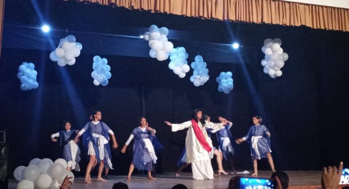 A casa llena se realizó Un Baile para Dios en Inculmat