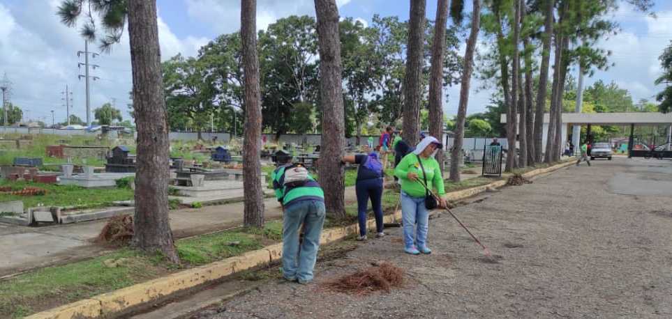 alcaldia inicio labores de limpieza en el cementerio municipal de maturin laverdaddemonagas.com cementerio3