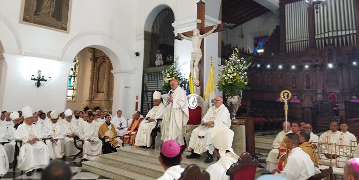 La Santa Eucaristía se celebró en la Catedral Metropolitana de Caracas