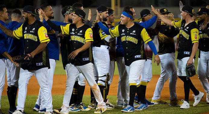 Magallanes aplastó a Tigres en el inicio del Round Robin