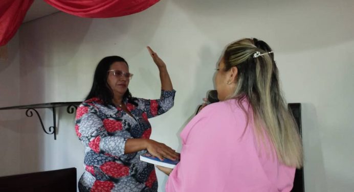 Instalan y juramentan nueva directiva del Concejo Municipal en Santa Bárbara