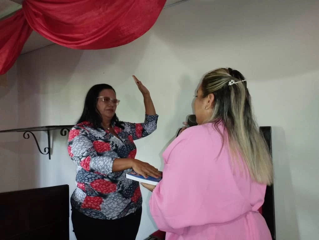 Instalan y juramentan nueva directiva del Concejo Municipal en Santa Bárbara