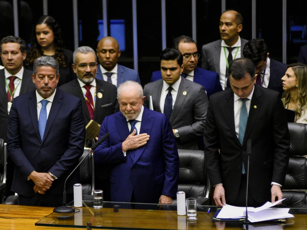 lula juro como presidente de brasil mi objetivo es rescatar de la pobreza a 33 millones de personas laverdaddemonagas.com