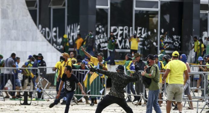 OEA convoca reunión extraordinaria por actos violentos en Brasil