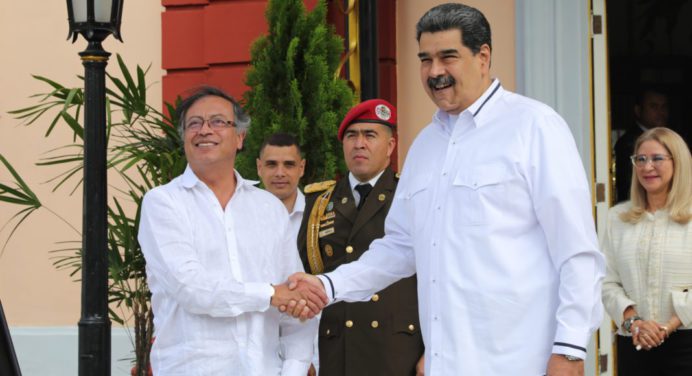 Presidente Gustavo Petro se reunió con Nicolás Maduro en Caracas