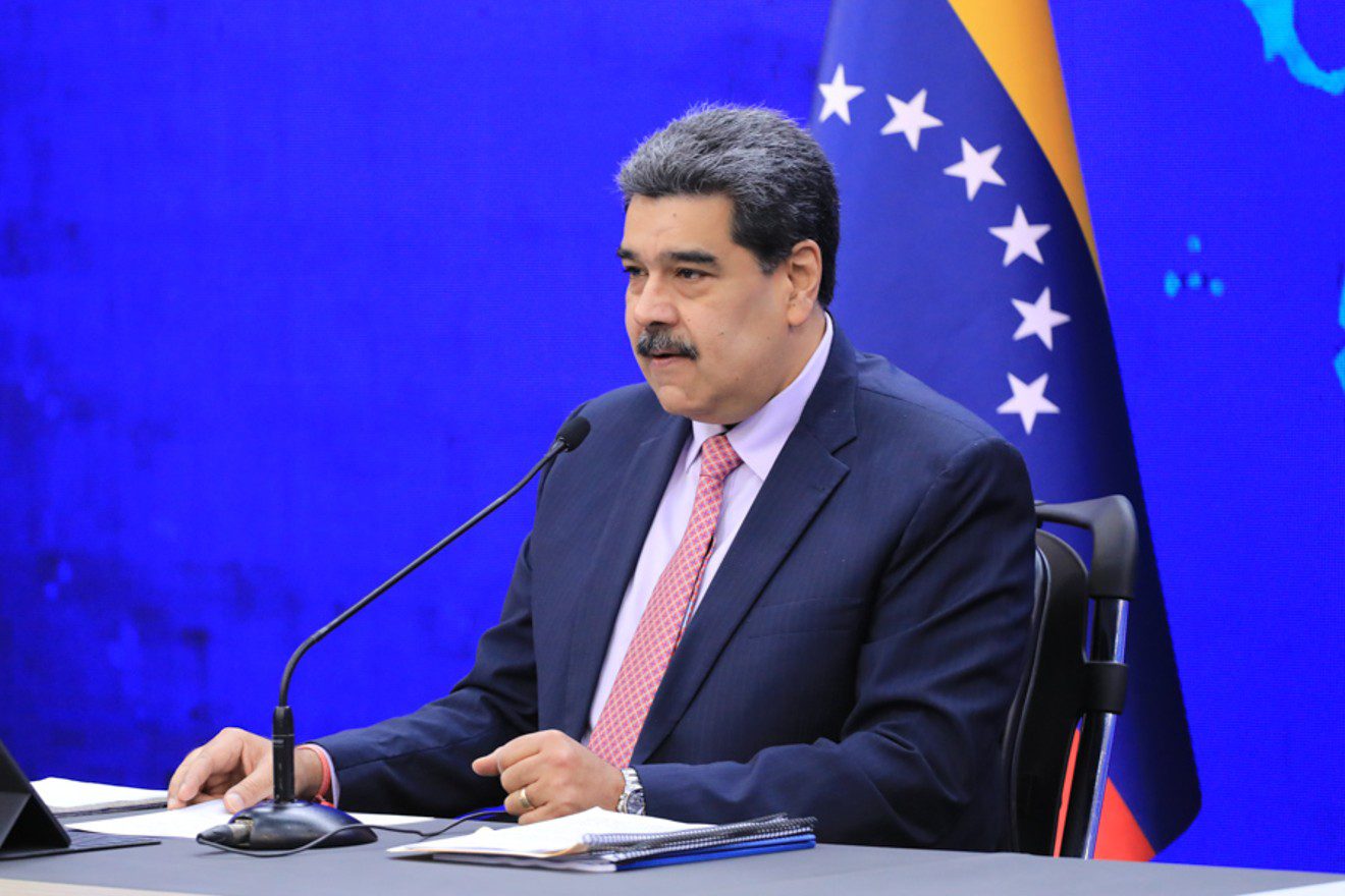 presidente maduro apoya la propuesta de implementar una moneda comun para latinoamerica y el caribe laverdaddemonagas.com maduro 2 1
