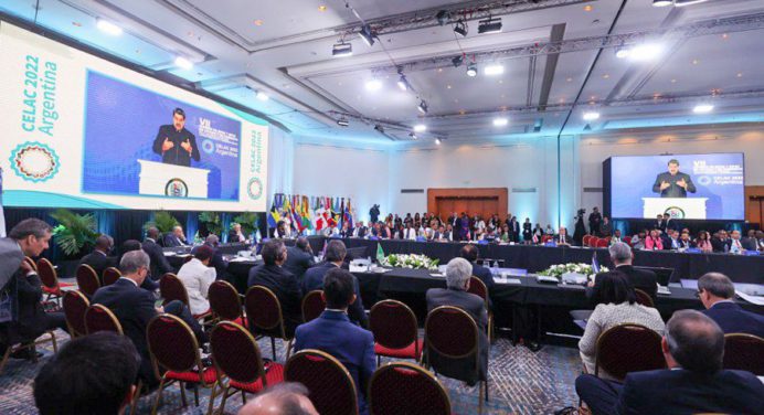 Presidente Nicolás Maduro llamó a la Celac a unir fuerzas contra el intervencionismo