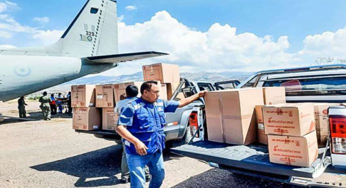 Regiones aisladas en Perú recibirán ayuda por vía aérea y marítima 