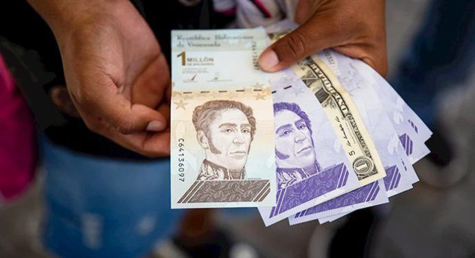 Sindicatos plantearán salario mínimo de entre US$200 y US$300 en foro tripartito con OIT