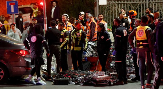 Al menos siete muertos tras un atentado en una sinagoga cerca de Jesrusalén