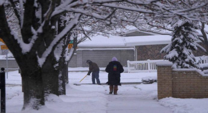 Sur de Estados Unidos en alerta por tormenta invernal con tornados e inundaciones