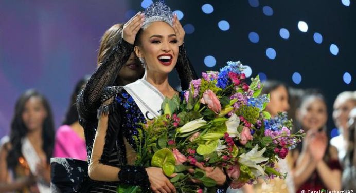 A R’Bonney Gabriel, Miss Universo 2022 estarían por quitarle la corona