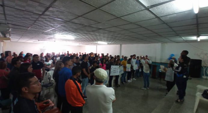 AD Monagas realizó pleno juvenil en respaldo a la candidatura de Carlos Prosperi