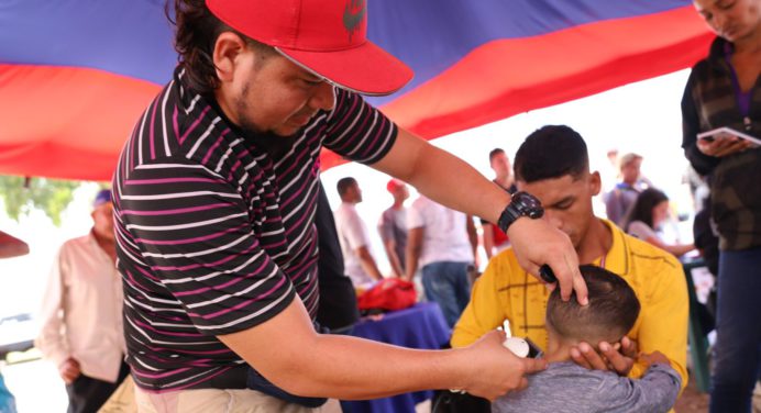 Gobernación y GNB realizaron jornada a cielo abierto en plaza Guanaguanay
