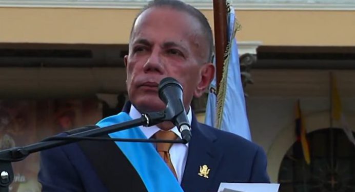 Gobernador del Zulia pidió fin de las sanciones al presentar su memoria y cuenta