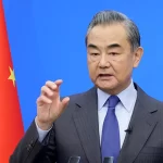 El jefe de la diplomacia china, Wang Yi, criticó a los EE.UU