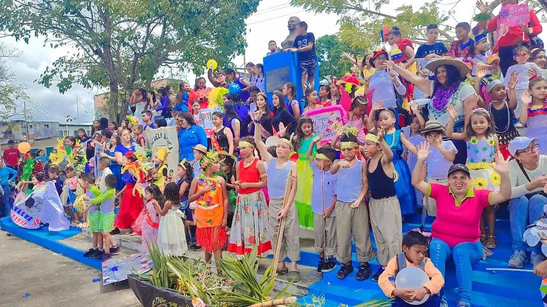 la alegria del carnaval llego al municipio libertador laverdaddemonagas.com whatsapp image 2023 02 17 at 9.38.39 pm