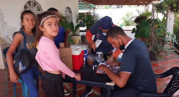 Más de 120 niños recibieron atención médica pediátrica en La Pica