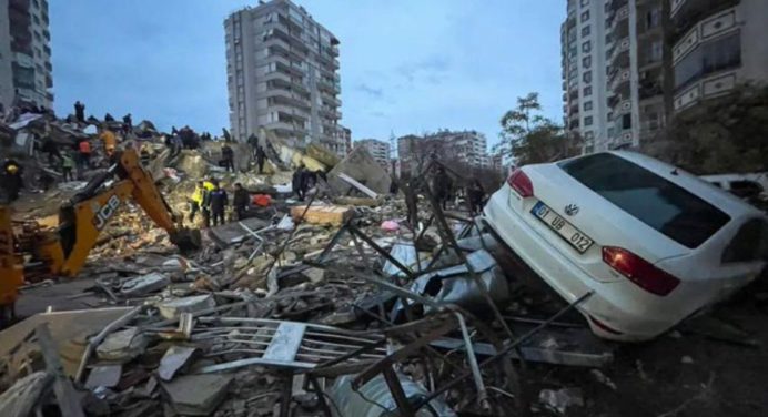 Más de 36 mil muertes en Turquía por los terremotos