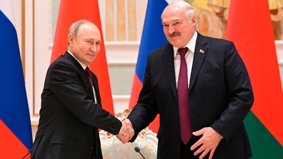 Los presidentes de Rusia y Bielorusia estarán análizando la situación de Ucrania