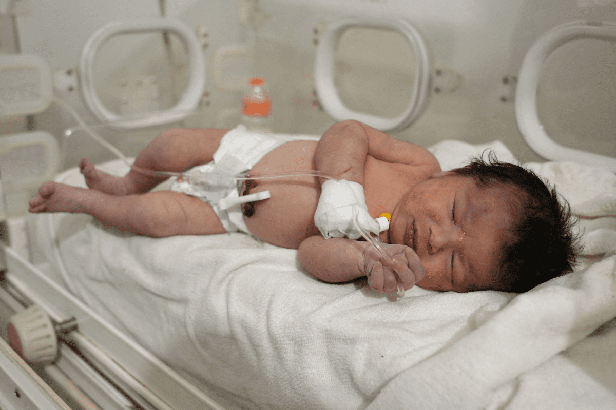 rescataron a otro bebe recien nacido tras el terremoto en turquia estuvo 50 horas bajo los escombros laverdaddemonagas.com image