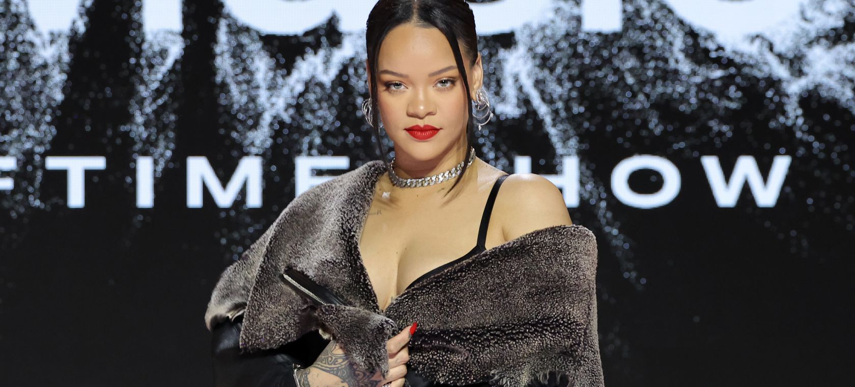 Rihanna dará el toque musical en el Super Bowl LVII