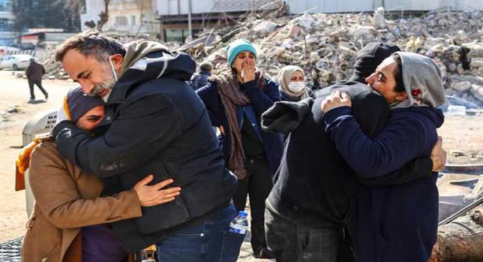Terremotos en Turquía y Siria dejan un saldo de 25.000 muertos