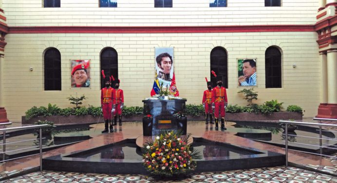 Cañonazo por la lealtad a 10 años de la siembra del expresidente Hugo Chávez