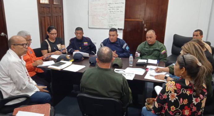 Coordinan plan de aspersión contra la palometa peluda