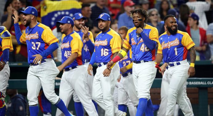 ¡Debut victorioso! Venezuela derrotó a República Dominicana en el Clásico Mundial de Béisbol