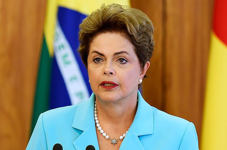 La expresidenta de Brasil, Dima Rousseff, fue electa por unanimidad