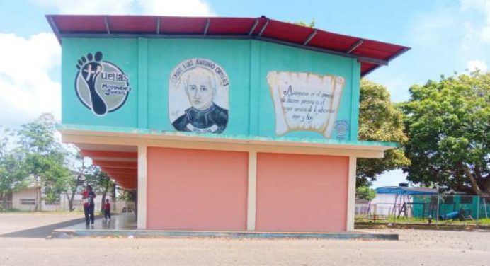 E.T. Padre Luis Ormieres celebra 68 aniversario con Fe y alegría