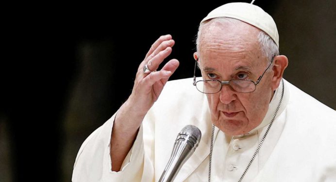 ¿Fin del celibato de los sacerdotes en la Iglesia católica? Papa Francisco abrió el debate