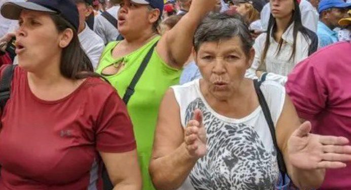 Espinoza: «El Día de la Mujer refrenda la lucha por los derechos y hacer un mundo más humano»