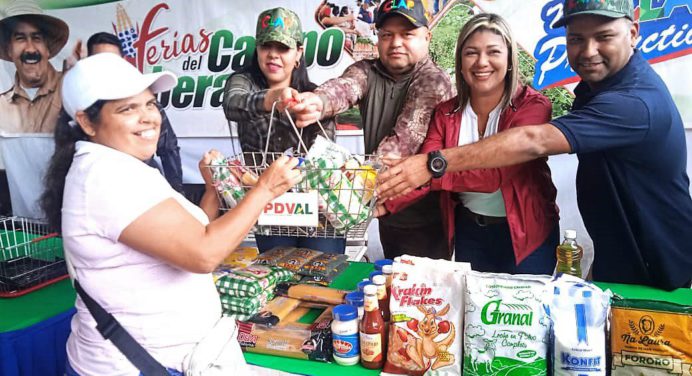 Feria del Campo distribuyó 10,5 toneladas de proteínas en El Milagro de Juanico Viejo