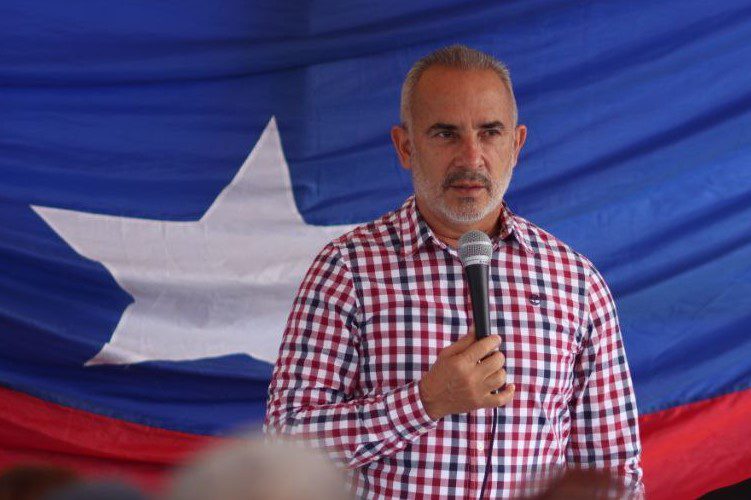 El gobernador Freddy Bernal evalúa los mecanismos para garantizar la paz en la frontera