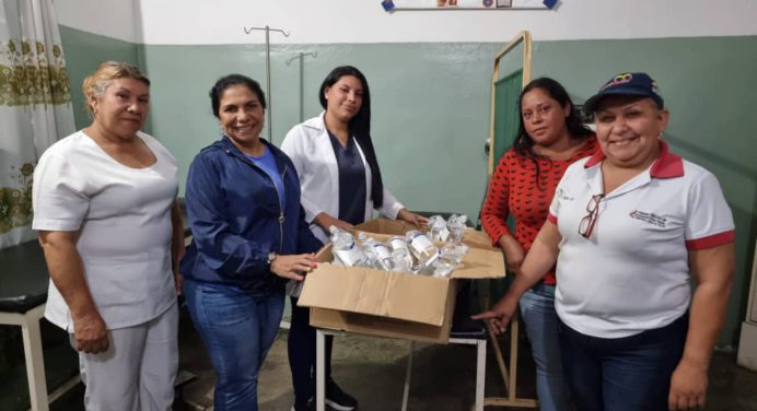 Gobernador entrega kits agrícolas a productores y dota base de misiones de Yucucual en Caripe