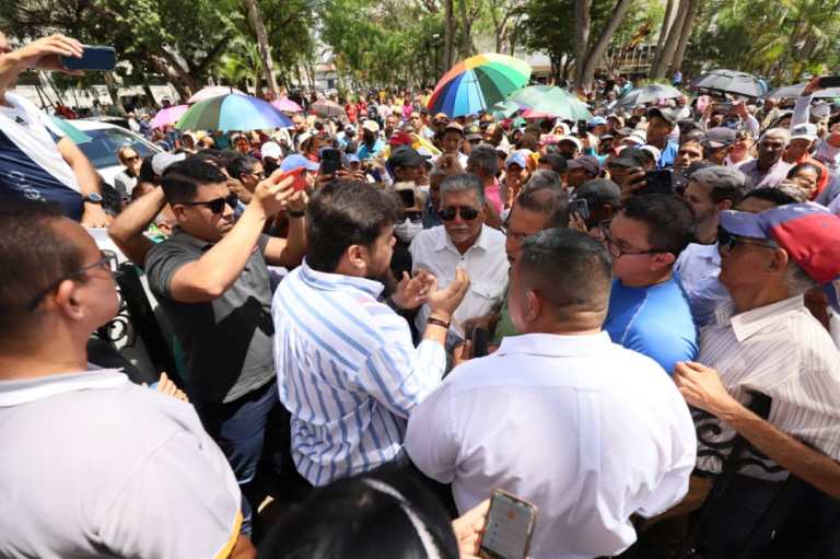 Gobernador Ernesto Luna se reunirá con docentes de Monagas