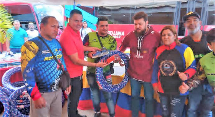 Gobernador Luna garantiza protección social a trabajadores del transporte