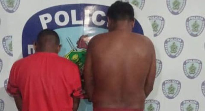 Detienen en Mapirito a dos sujetos por porte ilícito de artefacto explosivo y arma de fuego