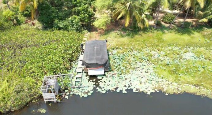 Efectivos de la FANB desmantelan balsa usada para la minería ilegal en Bolívar