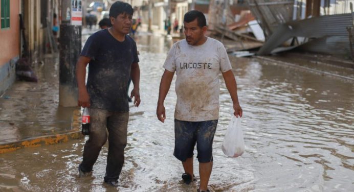 Lluvias en Perú obligan a declarar emergencia en18 distritos de Lima y vecina Callao