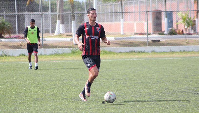 Marcos González jugará con La Cruz