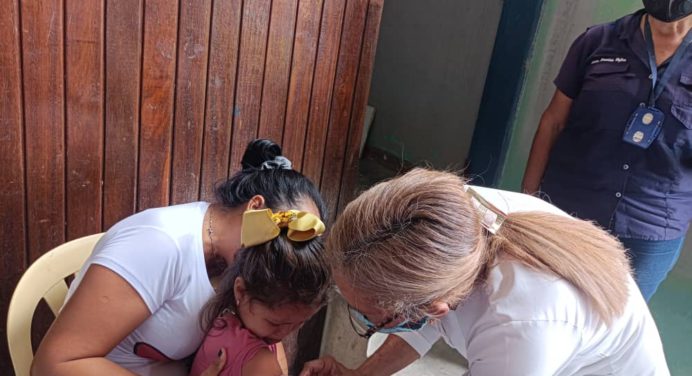 Más de 200 niños atendidos en jornada médico asistencial en E.T. Padre Luis Ormieres